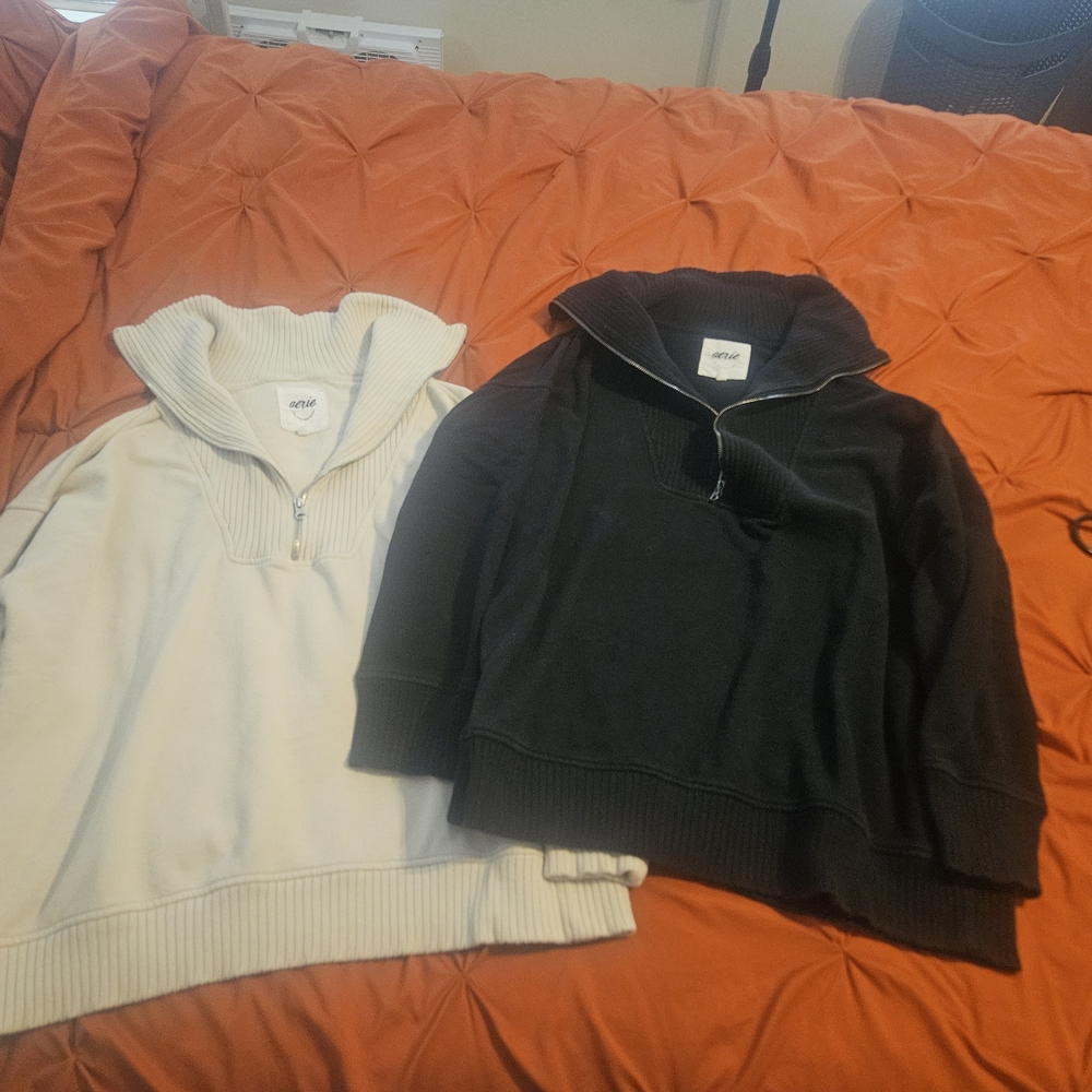 aerie Half-Zip Pullover Sweatshirt in Cream and Black